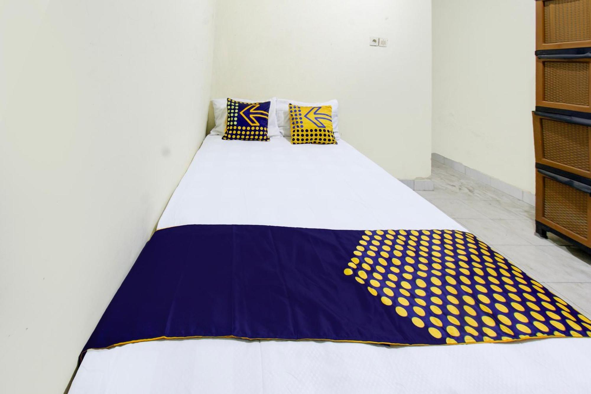 Oyo Life 93284 Kos Cendana Raya Ξενοδοχείο Ματαράμ Εξωτερικό φωτογραφία